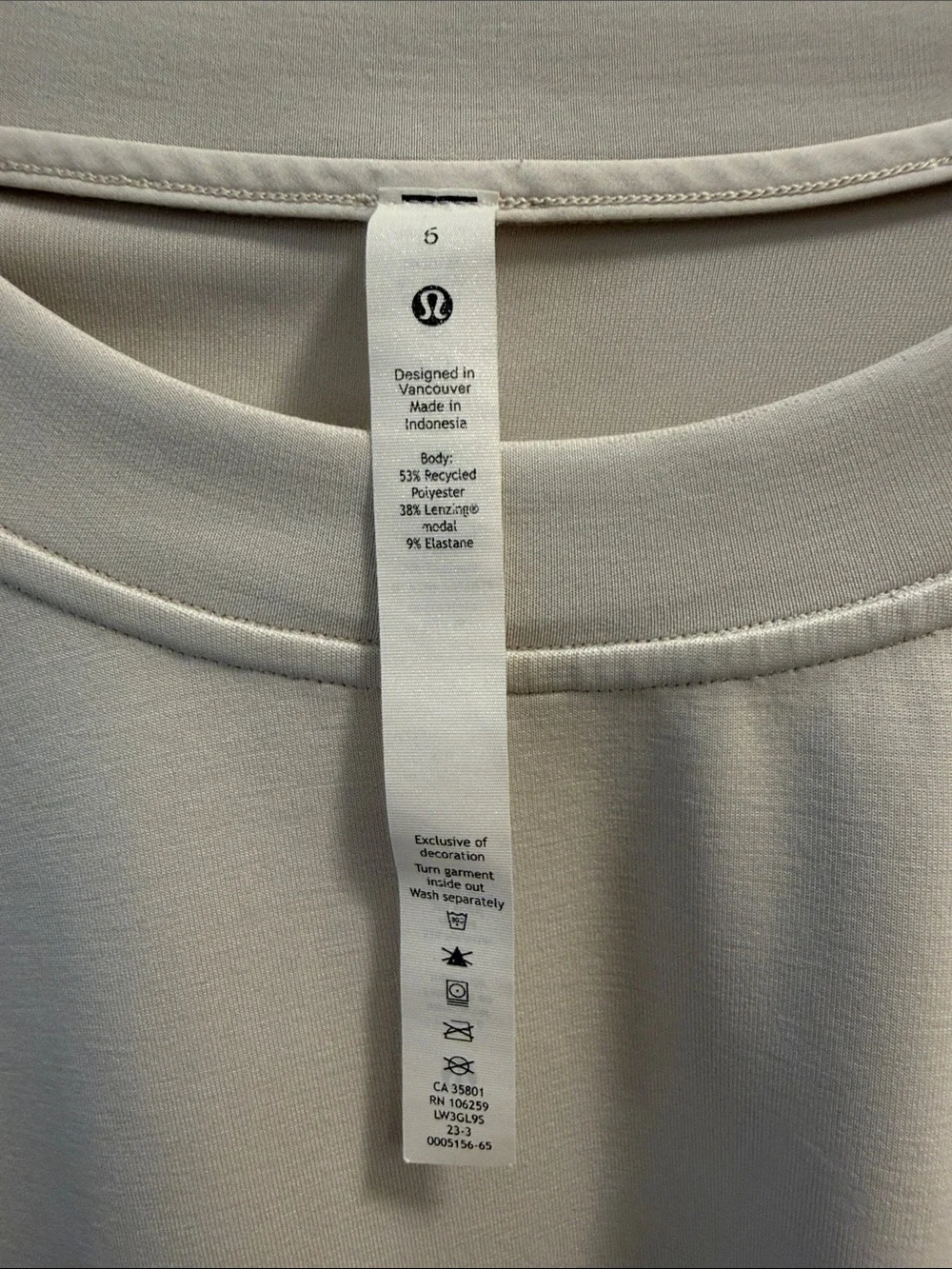 lululemon athletica Cropped Crewneck Sweatshirt in Light Cream